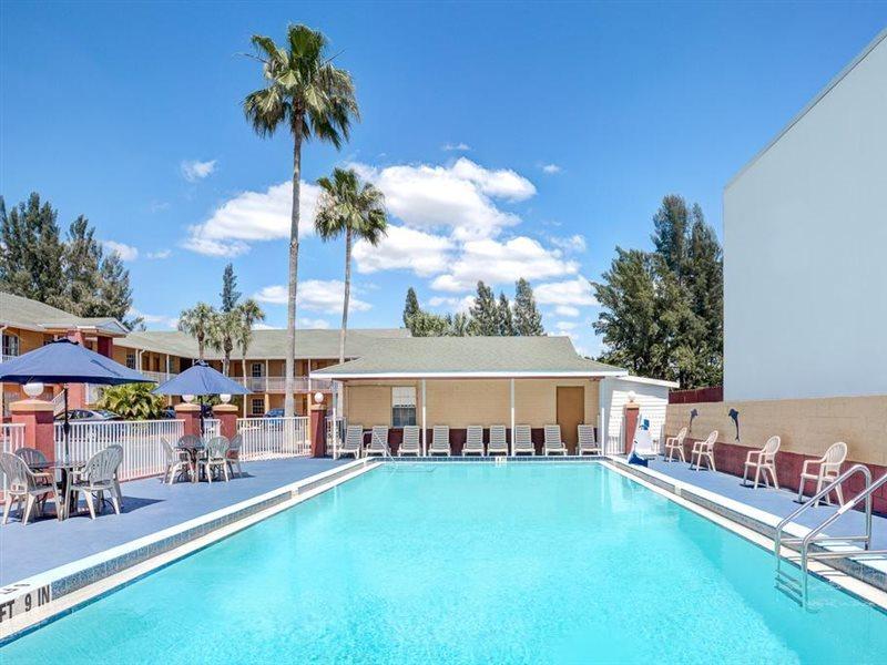 Howard Johnson By Wyndham Ft. Myers Fl Fort Myers Dış mekan fotoğraf